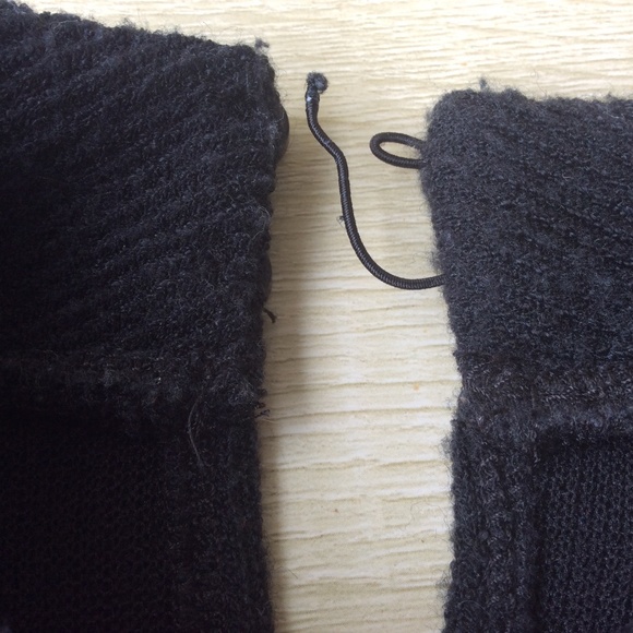 Sweater - Picture 4 of 4